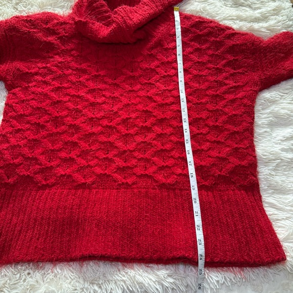 Anthropologie Sleeping on Snow Red Chunky Torridon Turtleneck Sweater Medium - Picture 10 of 10